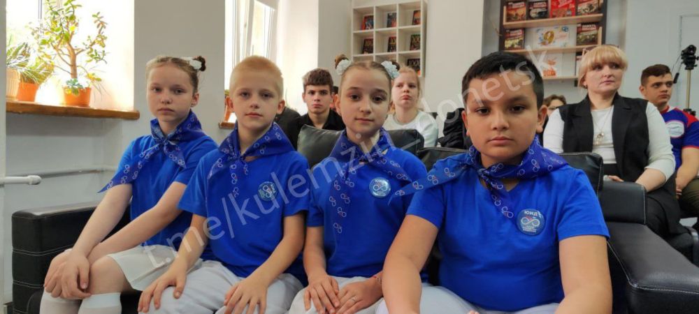 Донецкая академия транспорта подвела итоги Х Республиканской недели безопасности дорожного движения, которая в этом году проводилась с 12 по 18 мая в смешанном формате Донецкая академия транспорта подвела итоги Х Республиканской недели безопасности дорожного движения, которая в этом году проводилась с 12 по 18 мая в смешанном формате