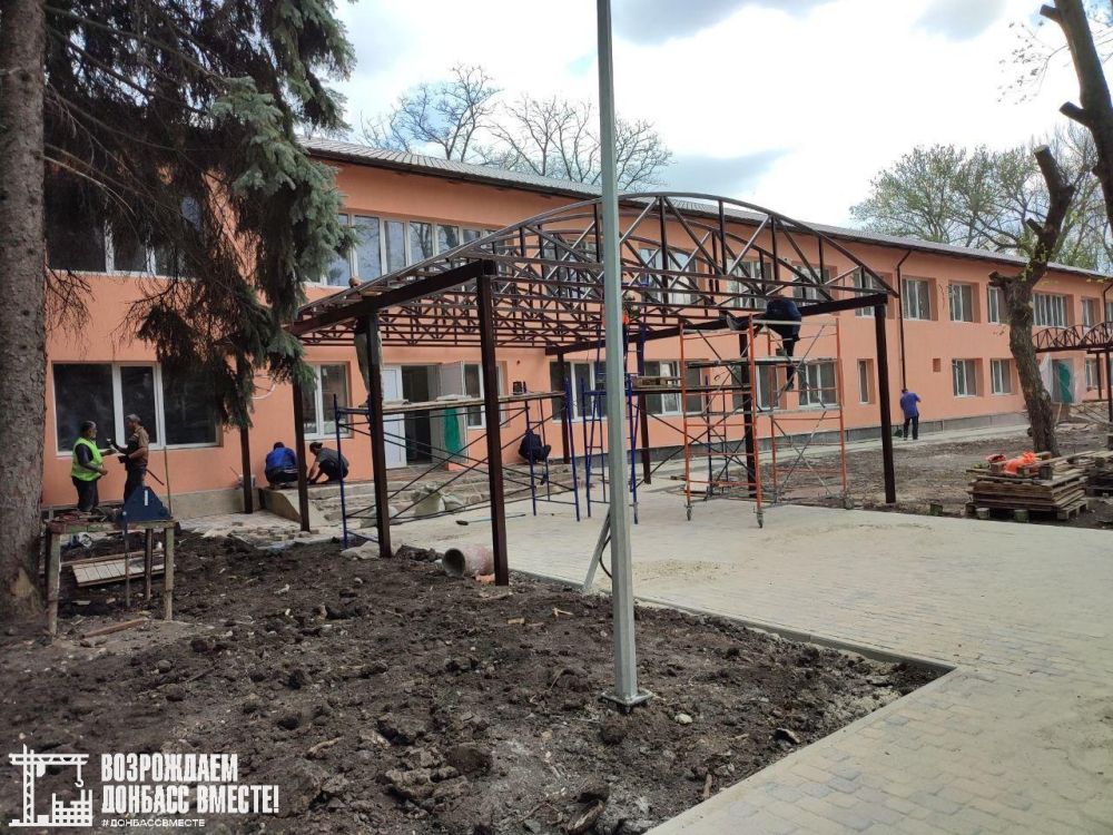 До конца года Приамурье восстановит еще 14 объектов в Амвросиевском округе До конца года Приамурье восстановит еще 14 объектов в Амвросиевском округе