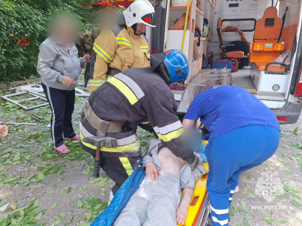 В Киевском районе в квартире пятиэтажного дома произошел взрыв бытового газа В Киевском районе в квартире пятиэтажного дома произошел взрыв бытового газа