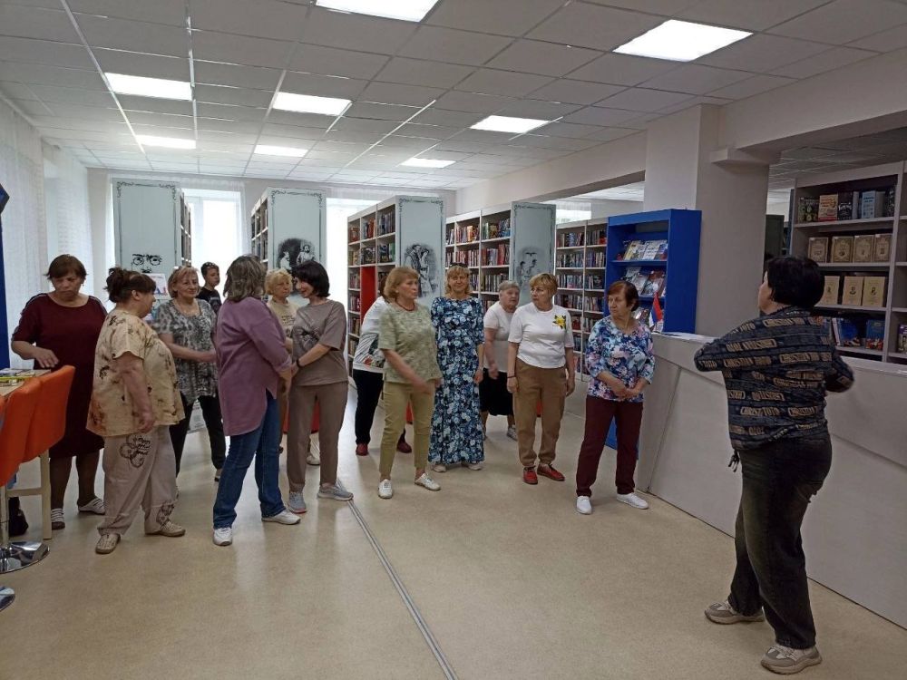 В рамках спортивного форума «Сила России» 24 мая в Харцызской центральной модельной библиотеке прошёл оздоровительный урок «Здоровый образ жизни 60+» В рамках спортивного форума «Сила России» 24 мая в Харцызской центральной модельной библиотеке прошёл оздоровительный урок «Здоровый образ жизни 60+»