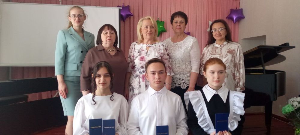 Отчётный концерт в детской Булавинской музыкальной школе Отчётный концерт в детской Булавинской музыкальной школе