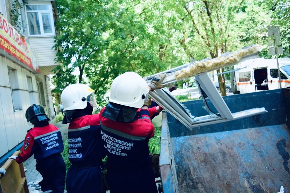 Продолжаем ликвидировать последствия ЧС Продолжаем ликвидировать последствия ЧС