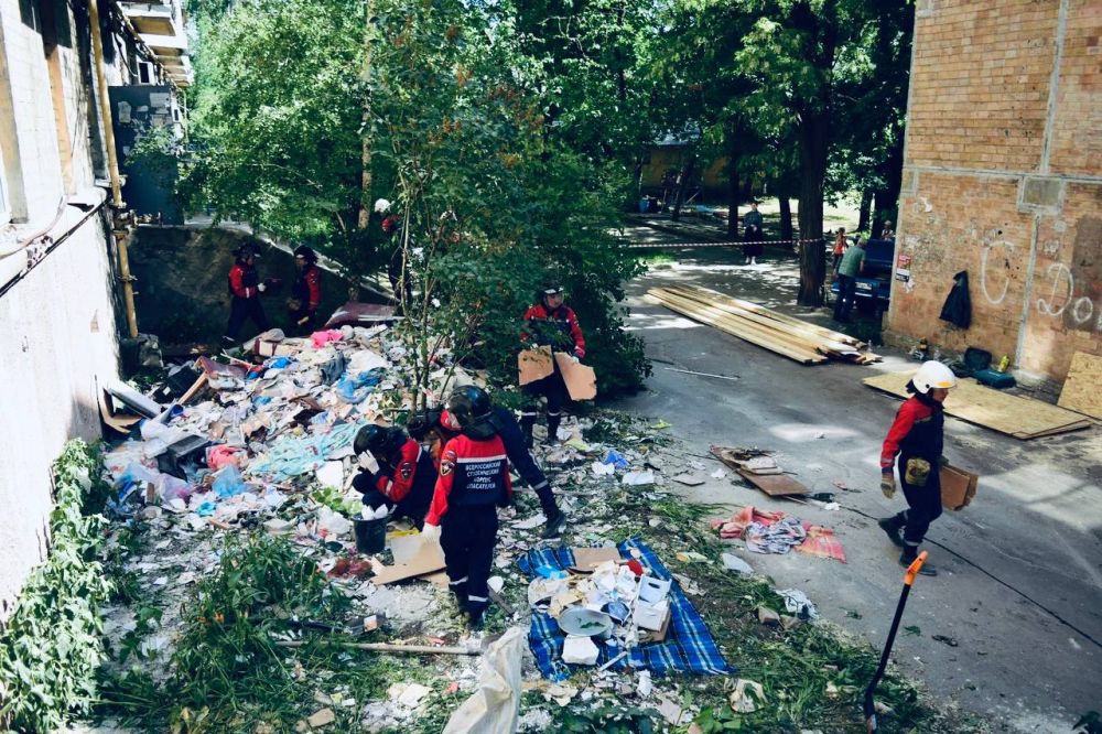 Продолжаем ликвидировать последствия ЧС Продолжаем ликвидировать последствия ЧС