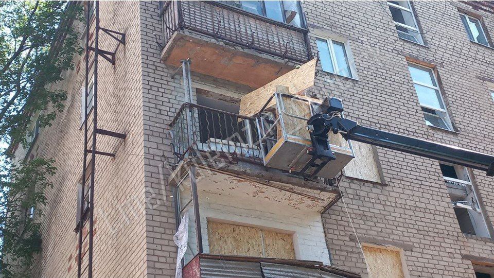 Алексей Кулемзин: Началось восстановление пятиэтажного жилого дома, где, по предварительным данным, произошел взрыв газа Алексей Кулемзин: Началось восстановление пятиэтажного жилого дома, где, по предварительным данным, произошел взрыв газа