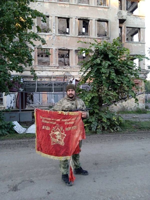 1 «Я понял, что больше не могу оставаться дома» 1 «Я понял, что больше не могу оставаться дома»