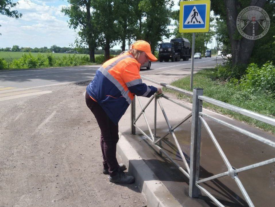 В Службе автомобильных дорог Донбасса отчитались о проведенных работах за 24-25 мая В Службе автомобильных дорог Донбасса отчитались о проведенных работах за 24-25 мая