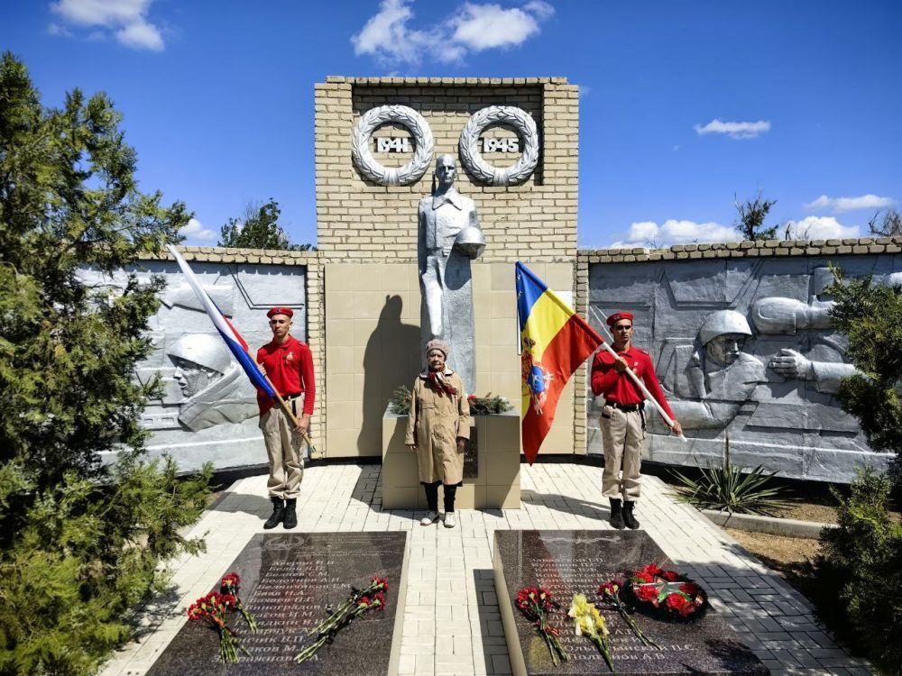 Сегодня «Катюши» расскажут вам историю 88-летней бабушки из Мариуполя Сегодня «Катюши» расскажут вам историю 88-летней бабушки из Мариуполя