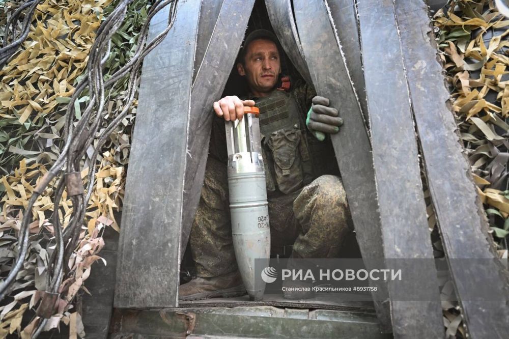 Боевая работа танка Т-80БВМ группировки войск «Центр» с закрытых огневых позиций на Покровском (Красноармейском) направлении Боевая работа танка Т-80БВМ группировки войск «Центр» с закрытых огневых позиций на Покровском (Красноармейском) направлении