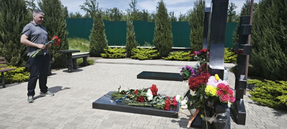 Алексей Дорофеев: Владимир Артёмович Жога - командир подразделения «Спарта», Герой Донецкой Народной Республики и Российской Федерации Алексей Дорофеев: Владимир Артёмович Жога - командир подразделения «Спарта», Герой Донецкой Народной Республики и Российской Федерации