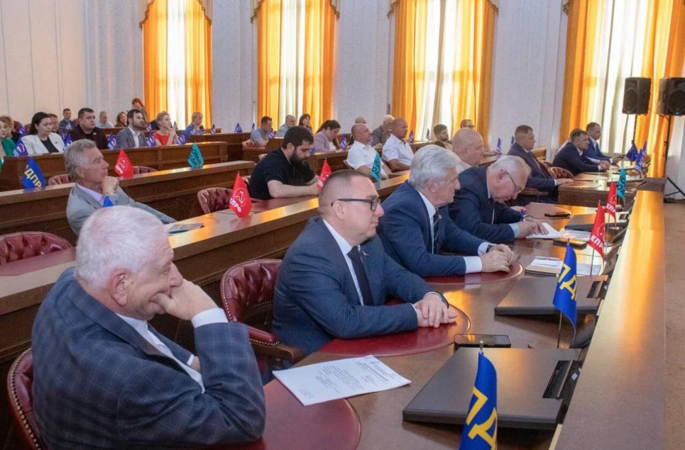 Александр Волошин: #Работа_в_Республике. На этой неделе работаю в Донецкой Народной Республике Александр Волошин: #Работа_в_Республике. На этой неделе работаю в Донецкой Народной Республике