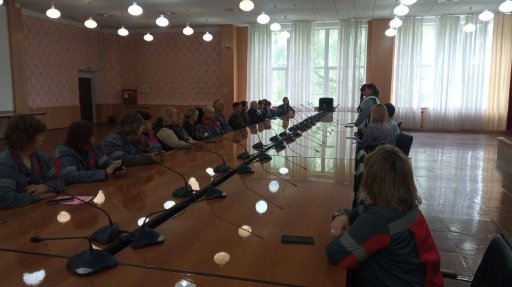 В рамках партийного проекта «Городская среда» была проведена акция, направленная на содействие в проведении голосовании по выбору объектов на благоустройство на территории городского округа Харцызск В рамках партийного проекта «Городская среда» была проведена акция, направленная на содействие в проведении голосовании по выбору объектов на благоустройство на территории городского округа Харцызск