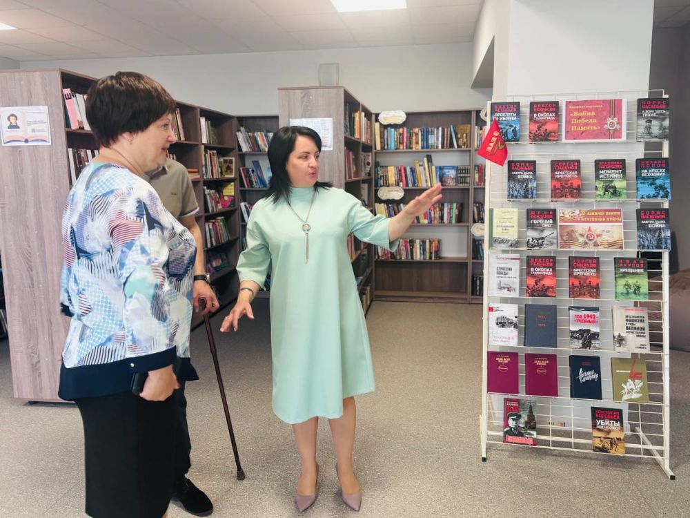 В селе Ближнее открылась муниципальная библиотека В селе Ближнее открылась муниципальная библиотека