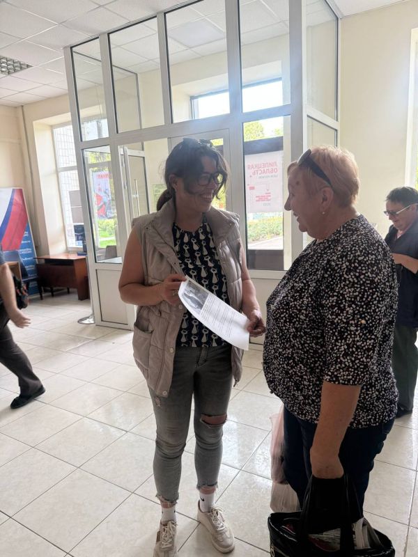 В Володарском муниципальном округе проведены профилактические мероприятия, направленные на повышение осведомленности пожилых граждан о распространенных схемах мошенничества и способах защиты от них В Володарском муниципальном округе проведены профилактические мероприятия, направленные на повышение осведомленности пожилых граждан о распространенных схемах мошенничества и способах защиты от них