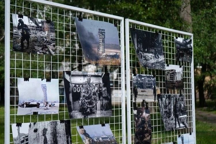 Донецкий аэропорт стал символом стойкости Донбасса: в ДНР почтили память бойцов, защищавших воздушную гавань в 2014 году Донецкий аэропорт стал символом стойкости Донбасса: в ДНР почтили память бойцов, защищавших воздушную гавань в 2014 году