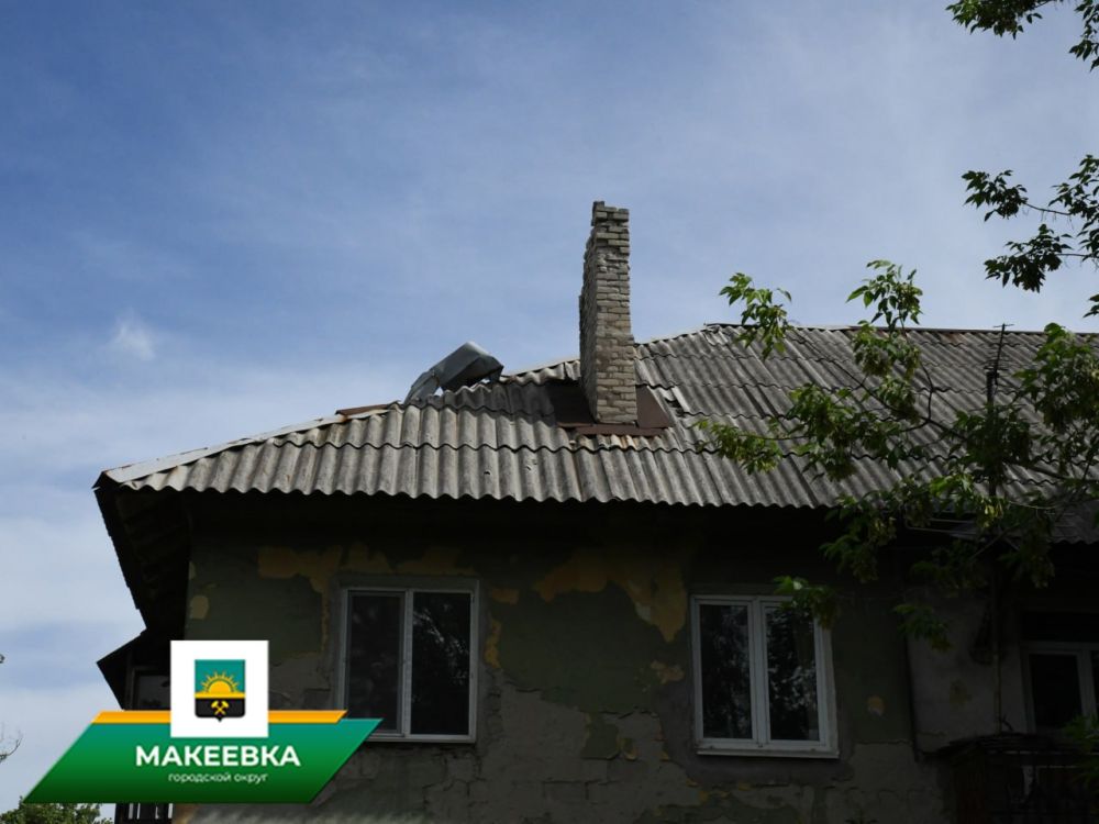 Первый замглавы Макеевки Юлия Иванова встретилась с жителями дома 5 по улице Уваровской в Червоногвардейском районе Первый замглавы Макеевки Юлия Иванова встретилась с жителями дома 5 по улице Уваровской в Червоногвардейском районе