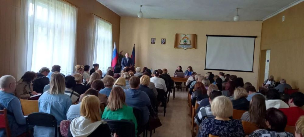 Главный государственный инспектор труда Виктор Качан принял участие в 2 семинарах-практикумах для руководителей и заместителей учреждений образования, председателей ПК и уполномоченных по ОТ: Главный государственный инспектор труда Виктор Качан принял участие в 2 семинарах-практикумах для руководителей и заместителей учреждений образования, председателей ПК и уполномоченных по ОТ: