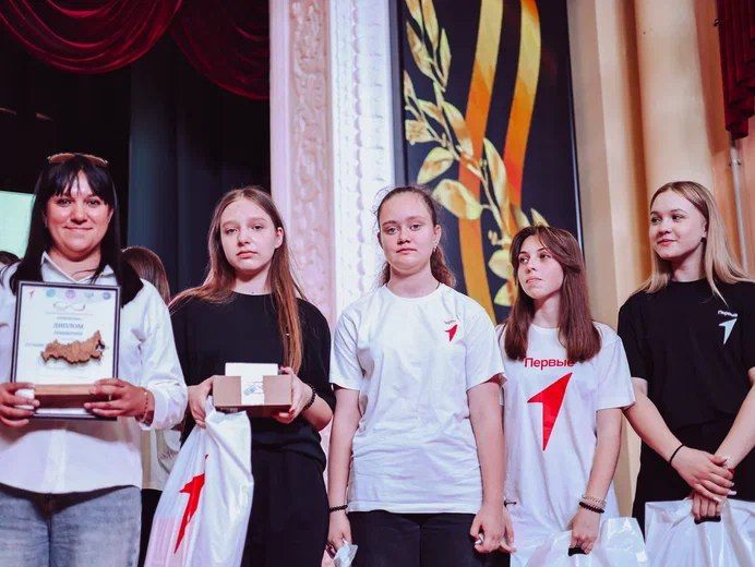Олег Трофимов: В Донецкой Народной Республике прошёл Всероссийский молодежный кинофестиваль «ОТКРЫТИЕ» Олег Трофимов: В Донецкой Народной Республике прошёл Всероссийский молодежный кинофестиваль «ОТКРЫТИЕ»