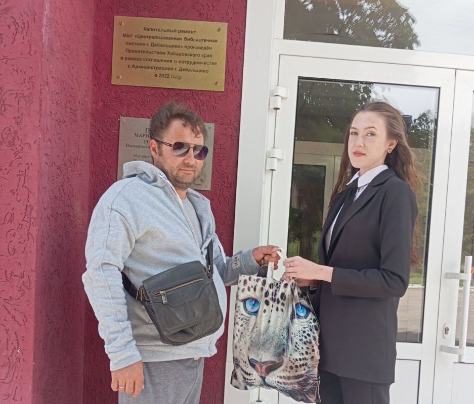 В День пограничника активисты местного отделения партии «Единая Россия» организовали встречу, объединившую три поколения защитников рубежей нашей Родины, служивших в разные годы В День пограничника активисты местного отделения партии «Единая Россия» организовали встречу, объединившую три поколения защитников рубежей нашей Родины, служивших в разные годы