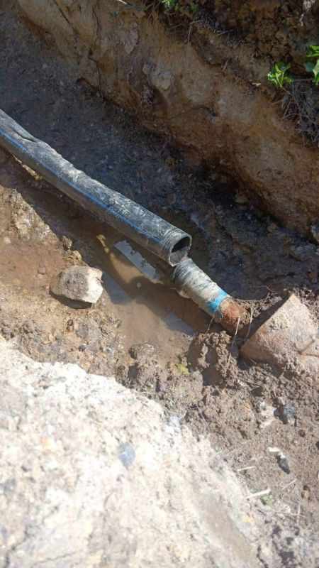 Аварийная бригада Забайкалья восстановила подачу воды жителям пос Аварийная бригада Забайкалья восстановила подачу воды жителям пос