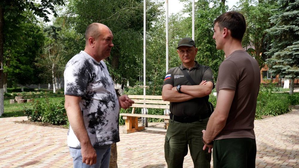 Константин Кузьмин: Поддержка защитников Отечества – один из важнейших приоритетов работы парламентариев Константин Кузьмин: Поддержка защитников Отечества – один из важнейших приоритетов работы парламентариев