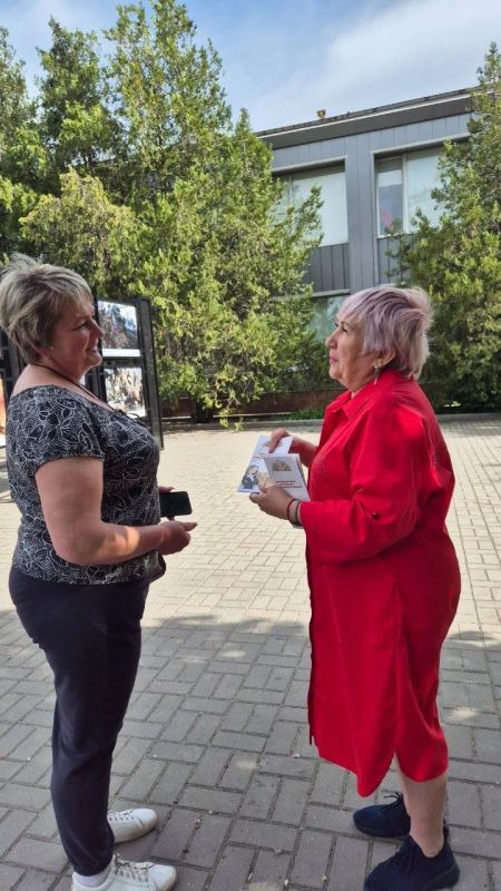 В Першотравневой центральной районной библиотеке в преддверии празднования Общероссийского дня библиотек прошел ряд мероприятий: В Першотравневой центральной районной библиотеке в преддверии празднования Общероссийского дня библиотек прошел ряд мероприятий: