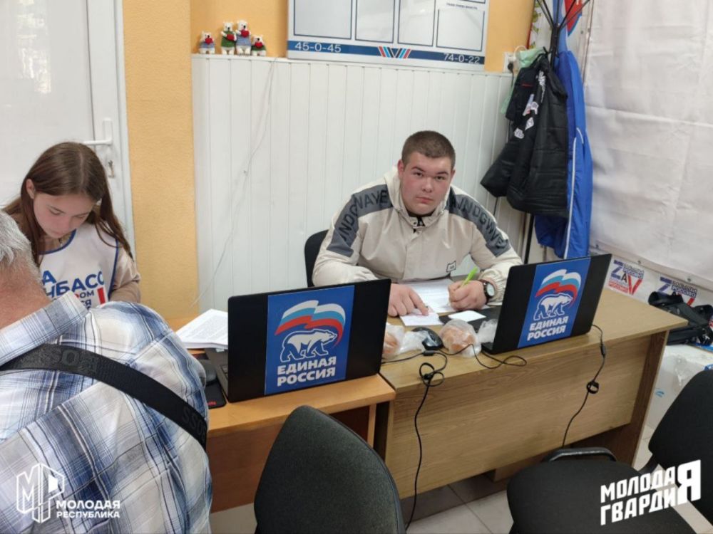 Единная Россия помогают перерегистрировать SIM-карты «Феникса» Единная Россия помогают перерегистрировать SIM-карты «Феникса»