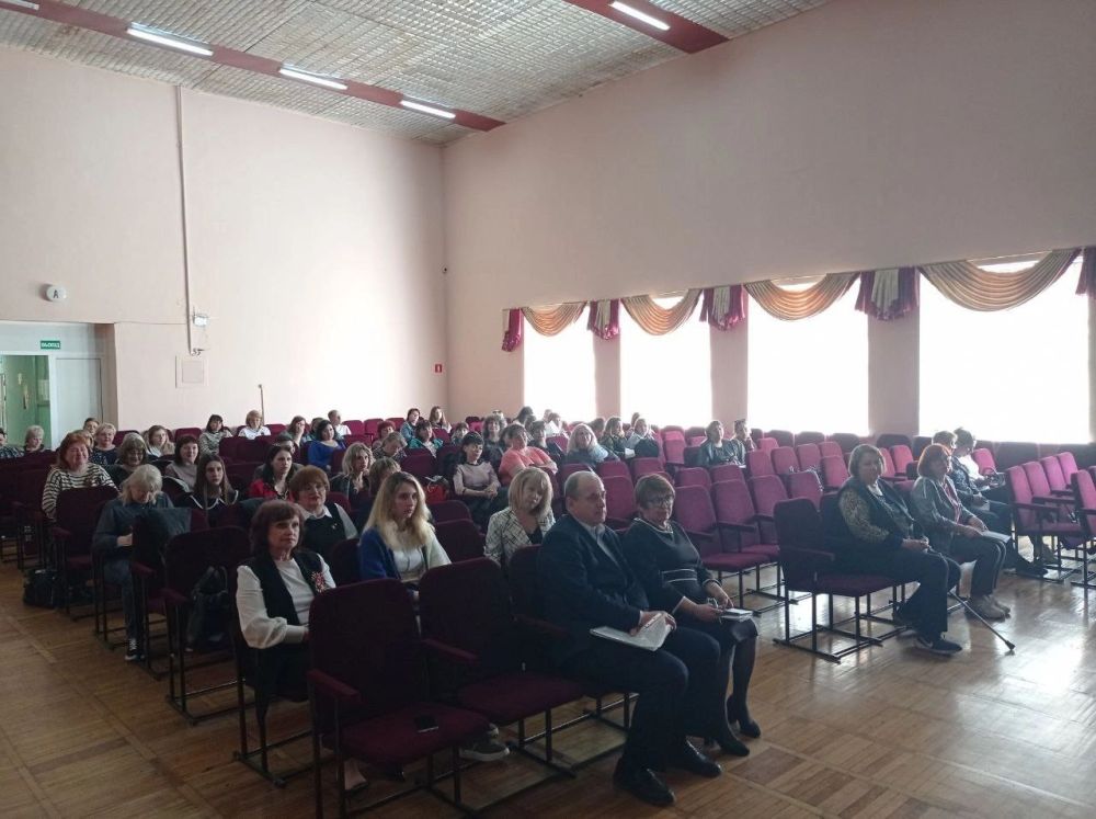 Главный государственный инспектор труда Виктор Качан принял участие в 2 семинарах-практикумах для руководителей и заместителей учреждений образования, председателей ПК и уполномоченных по ОТ: Главный государственный инспектор труда Виктор Качан принял участие в 2 семинарах-практикумах для руководителей и заместителей учреждений образования, председателей ПК и уполномоченных по ОТ:
