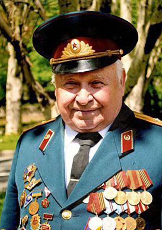 #наша_газета. В каждом роду хранятся свои реликвии, которые бережно передаются из поколения в поколение #наша_газета. В каждом роду хранятся свои реликвии, которые бережно передаются из поколения в поколение