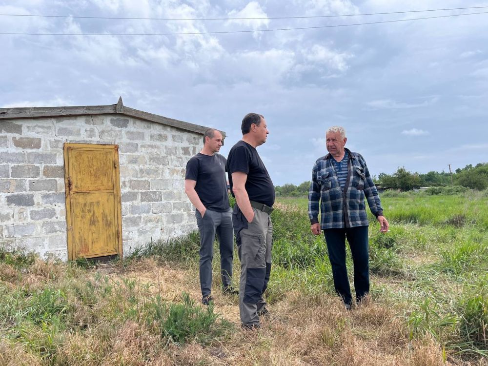 Константин Зинченко: Выражаю искреннюю благодарность главе муниципального образования города Салехард Алексею Титовскому и Салехардской городской Общественной Организации Ветеранов Войны, Труда, Вооруженных Сил и... Константин Зинченко: Выражаю искреннюю благодарность главе муниципального образования города Салехард Алексею Титовскому и Салехардской городской Общественной Организации Ветеранов Войны, Труда, Вооруженных Сил и...