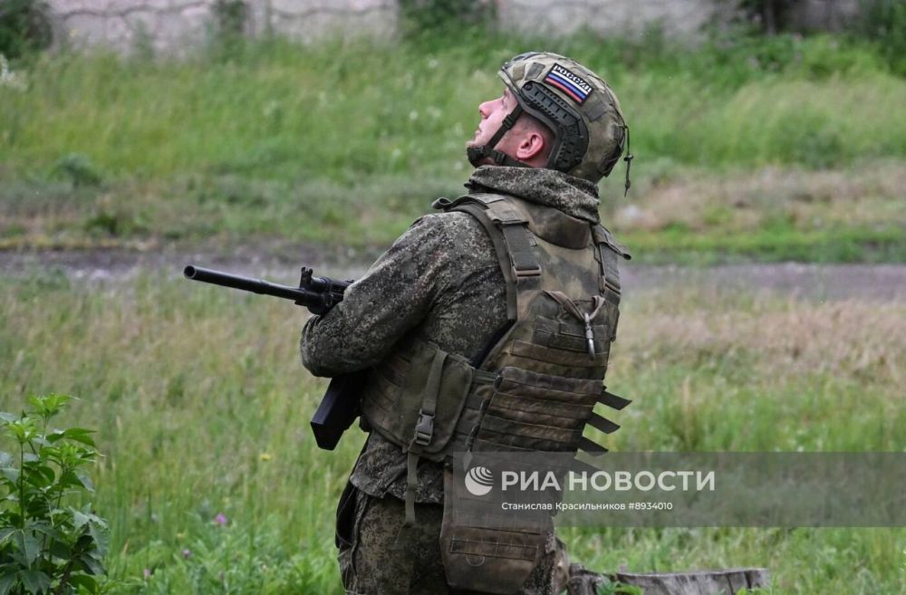 Боевая работа расчёта 152-мм самоходной пушки 2С5 «Гиацинт-С» группировки войск «Центр» на Покровском (Красноармейском) направлении Боевая работа расчёта 152-мм самоходной пушки 2С5 «Гиацинт-С» группировки войск «Центр» на Покровском (Красноармейском) направлении
