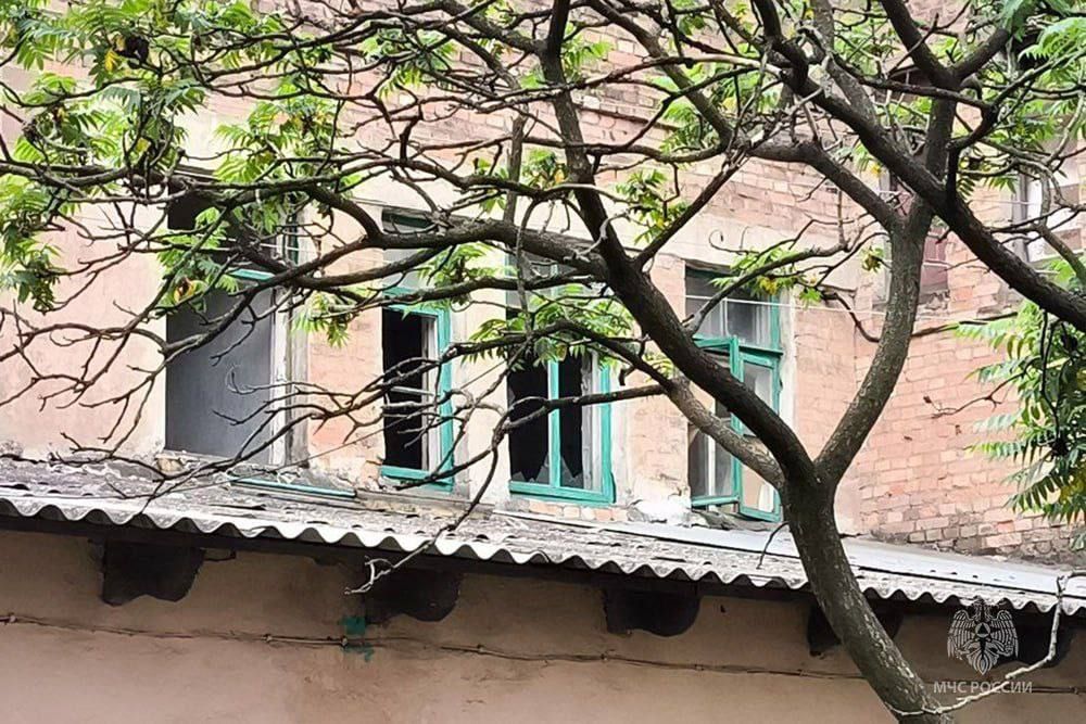 ВСУ совершили атаку на пожарную часть в Пантелеймоновке, сообщили в пресс-службе МС ДНР ВСУ совершили атаку на пожарную часть в Пантелеймоновке, сообщили в пресс-службе МС ДНР