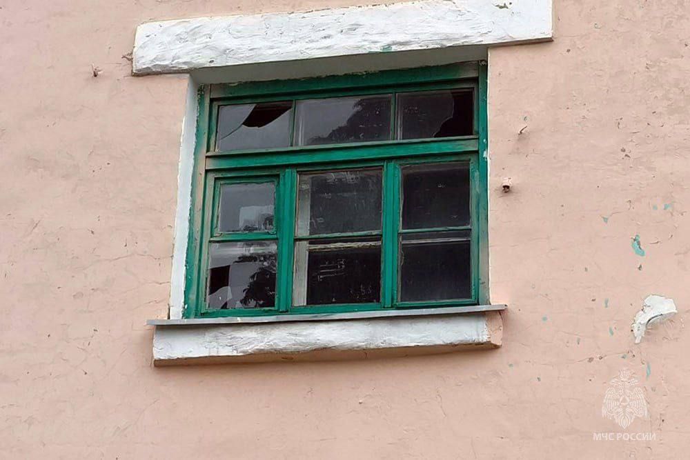 ВСУ совершили атаку на пожарную часть в Пантелеймоновке, сообщили в пресс-службе МС ДНР ВСУ совершили атаку на пожарную часть в Пантелеймоновке, сообщили в пресс-службе МС ДНР