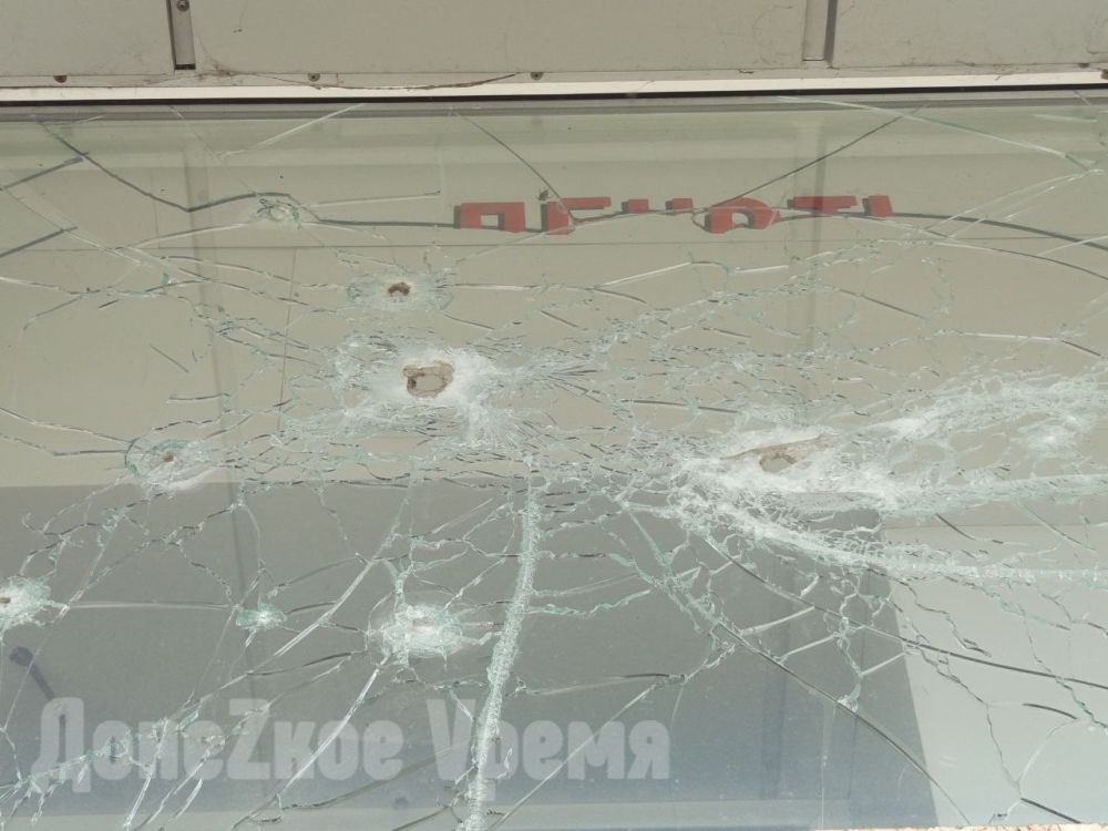 “Шестой взрыв стал смертельным”: в Донецке появилось граффити в память о 12-летней балерине “Шестой взрыв стал смертельным”: в Донецке появилось граффити в память о 12-летней балерине