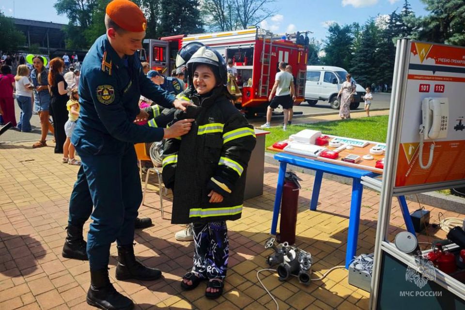 Маленькие герои в мире спасателей Маленькие герои в мире спасателей