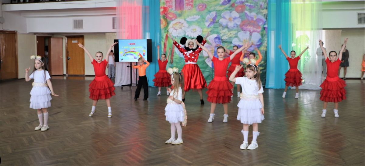 Театрализованное представление «Летняя головоломка» Театрализованное представление «Летняя головоломка»