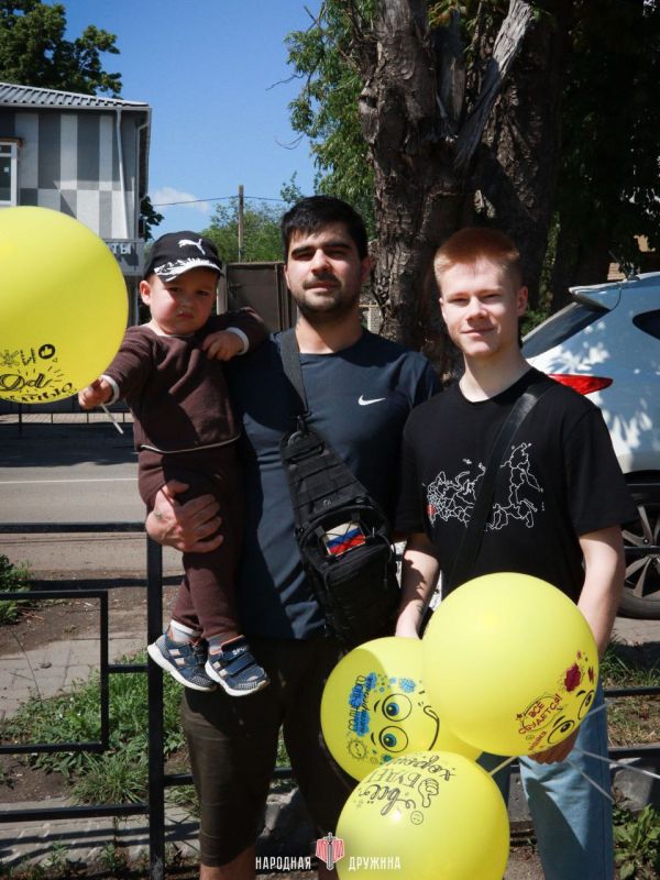 Дарим радость самым маленьким! Дарим радость самым маленьким!