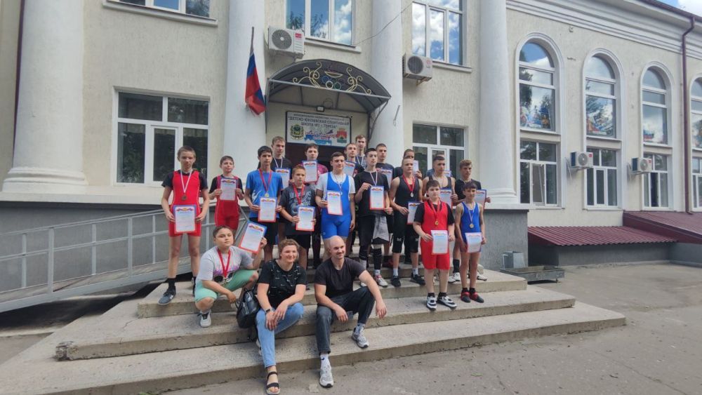 Сегодня, 01 июня, на базе. МБУ "ДЮСШ № 1 Г. ТОРЕЗА" прошел открытый Фестиваль по тяжелой атлетике "TOREZ POWER WEEKEND" посвященный Международному дню спорта Сегодня, 01 июня, на базе. МБУ "ДЮСШ № 1 Г. ТОРЕЗА" прошел открытый Фестиваль по тяжелой атлетике "TOREZ POWER WEEKEND" посвященный Международному дню спорта