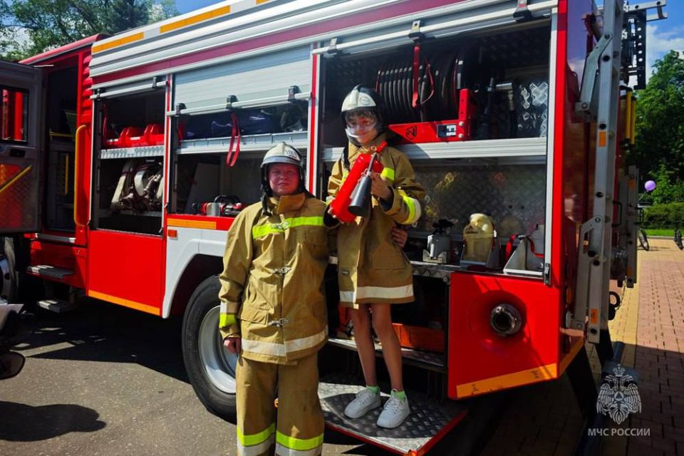 Маленькие герои в мире спасателей Маленькие герои в мире спасателей