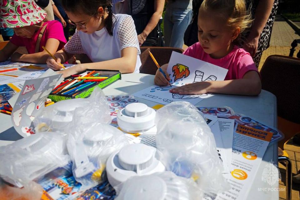 Маленькие герои в мире спасателей Маленькие герои в мире спасателей