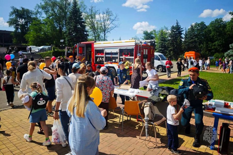 Маленькие герои в мире спасателей Маленькие герои в мире спасателей