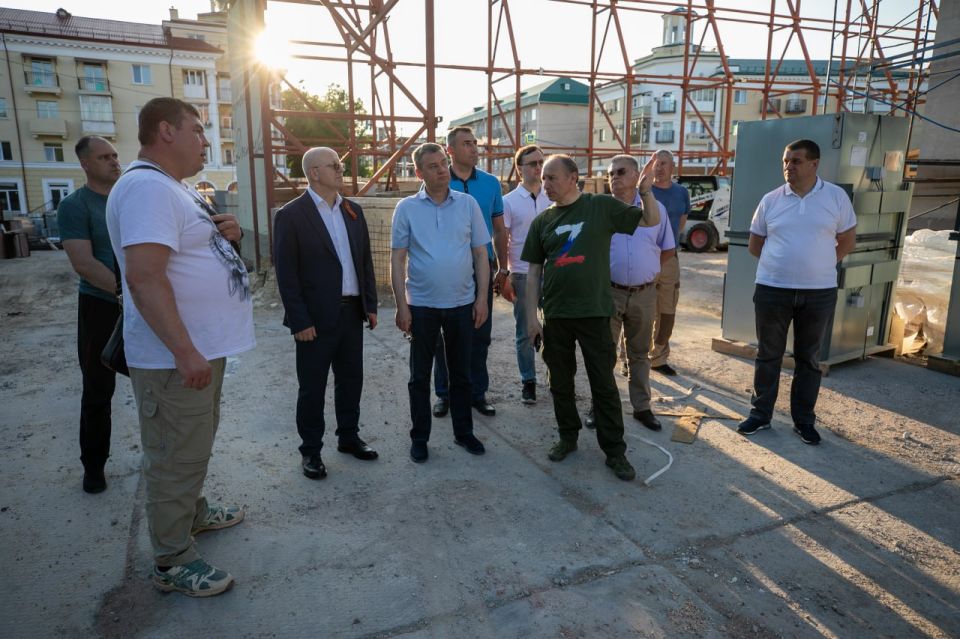 Олег Моргун: Встретил делегацию из Санкт-Петербурга во главе с вице-губернатором Кириллом Поляковым Олег Моргун: Встретил делегацию из Санкт-Петербурга во главе с вице-губернатором Кириллом Поляковым