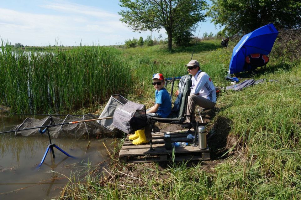 Здравствуй, лето! Месячник "СПОРТИВНЫЙ ДОНБАСС" Здравствуй, лето! Месячник "СПОРТИВНЫЙ ДОНБАСС"