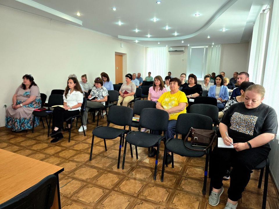 Николай Михайлов: Провел аппаратное совещание с руководителями структурных и территориальных подразделений Администрации Старобешевского муниципального округа, учреждений, организаций, предприятий Николай Михайлов: Провел аппаратное совещание с руководителями структурных и территориальных подразделений Администрации Старобешевского муниципального округа, учреждений, организаций, предприятий
