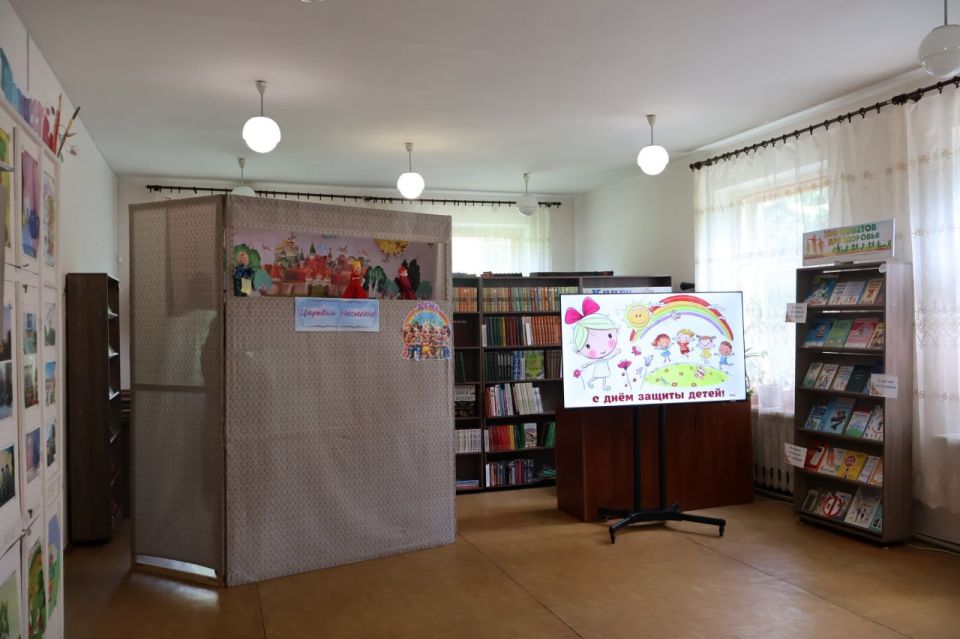 В Кировском районе состоялось игровое мероприятие приуроченное ко Дню защиты детей «Волшебная страна Детство» В Кировском районе состоялось игровое мероприятие приуроченное ко Дню защиты детей «Волшебная страна Детство»