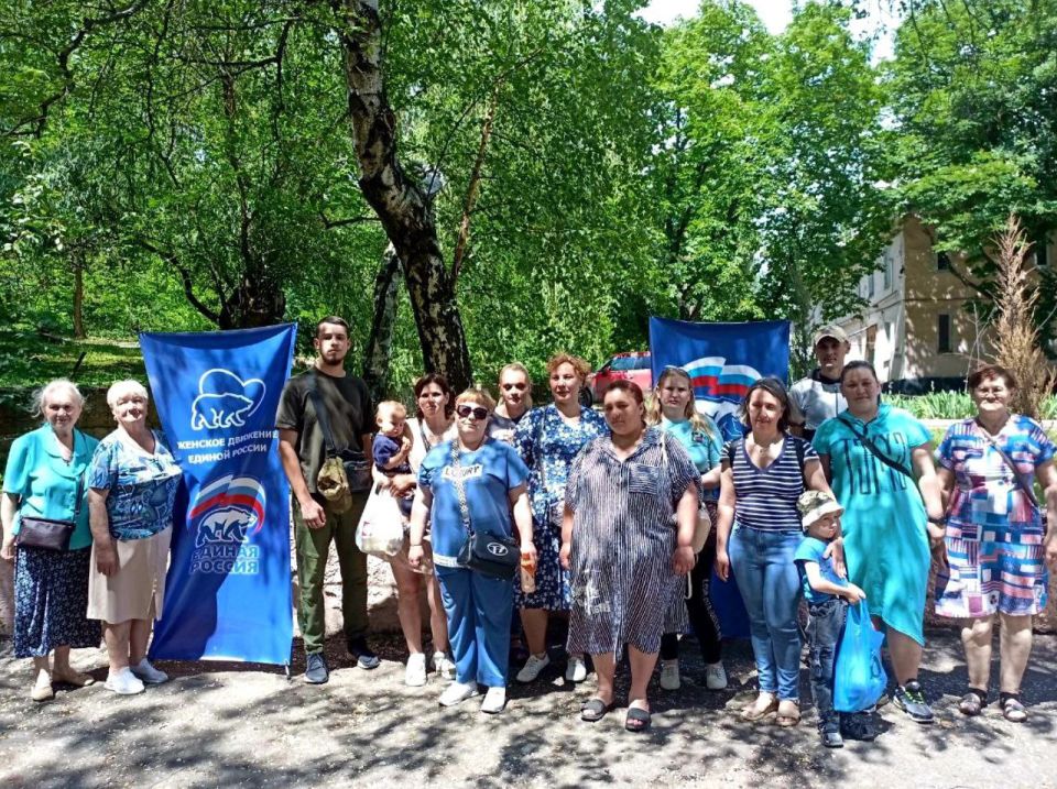 Пусть радостью светятся глаза детей! Пусть радостью светятся глаза детей!