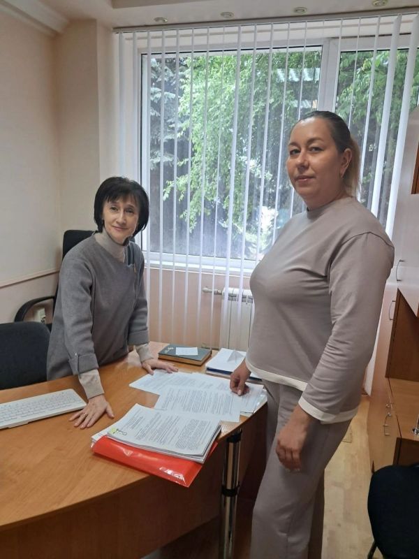 По поручению Заместителя Председателя Правительства РФ Т.А.Голиковой проведены обязательные профвизиты в отношении ООО «Импэкс-Дон» и ООО «Роз-Агро» на предмет соблюдения работодателями обязательных требований в части... По поручению Заместителя Председателя Правительства РФ Т.А.Голиковой проведены обязательные профвизиты в отношении ООО «Импэкс-Дон» и ООО «Роз-Агро» на предмет соблюдения работодателями обязательных требований в части...