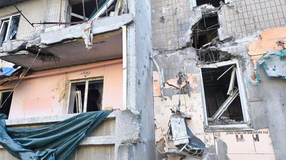 В ходе сегодняшнего обстрела Пантелеймоновки в ДНР вэсэушники использовали американскую РСЗО «Хаймарс» В ходе сегодняшнего обстрела Пантелеймоновки в ДНР вэсэушники использовали американскую РСЗО «Хаймарс»