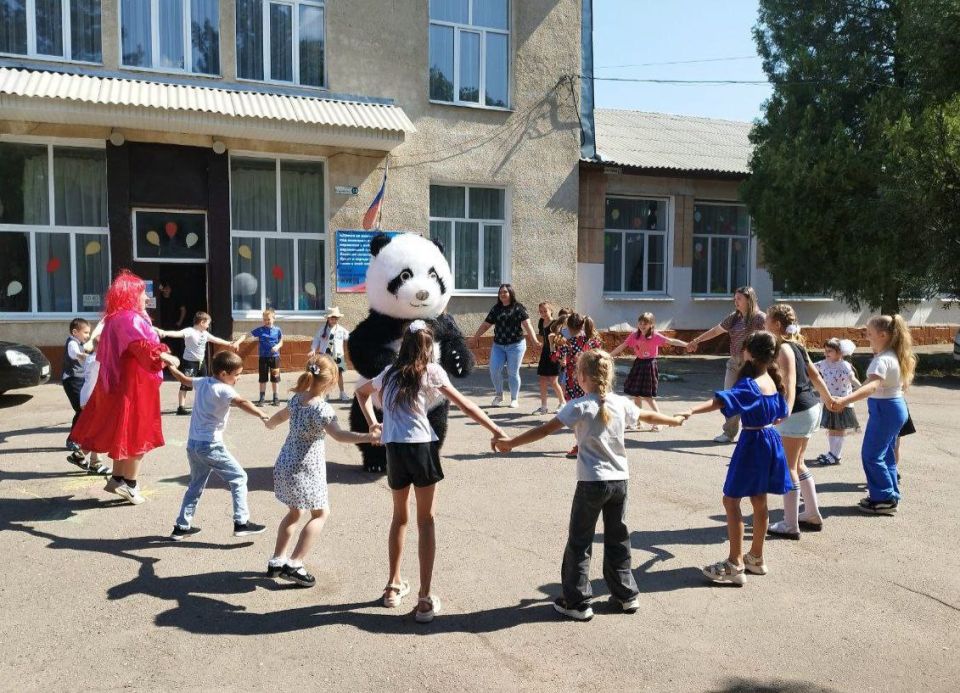 «Пусть всегда будет солнце» «Пусть всегда будет солнце»