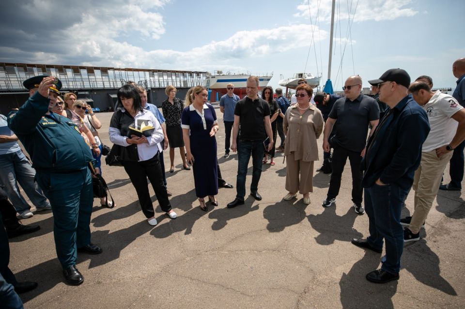 Олег Моргун: С профильным заместителем Викторией Калачевой посетили ряд социальных объектов Олег Моргун: С профильным заместителем Викторией Калачевой посетили ряд социальных объектов