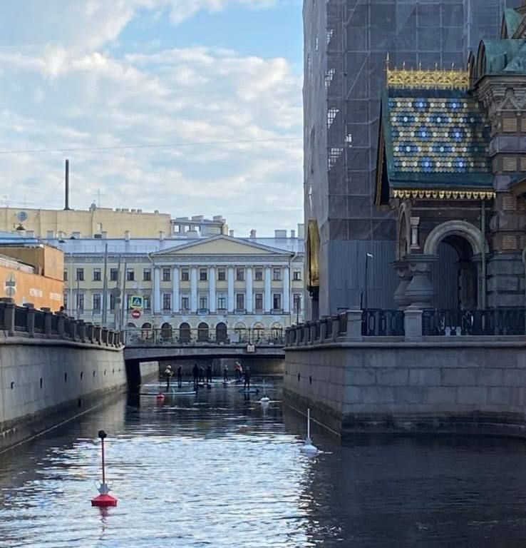 Начинаем неделю с любимой рубрики #ТрудовыеБудни: коллеги из Администрации «Волго-Балт» шлют привет с живописных каналов Санкт-Петербурга Начинаем неделю с любимой рубрики #ТрудовыеБудни: коллеги из Администрации «Волго-Балт» шлют привет с живописных каналов Санкт-Петербурга
